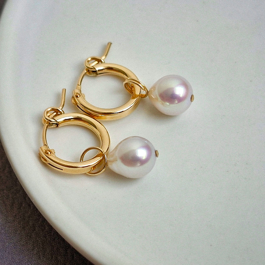 Freshwater Pearl Leverback Hoop Earrings / 14k Gold-filled #1