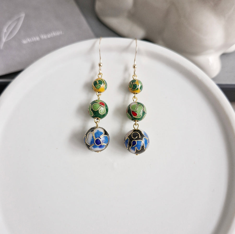 Aetheria Earrings (BkGY) / Cloisonne