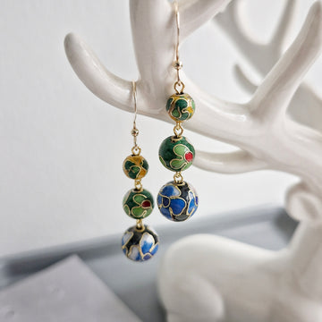 Aetheria Earrings (BkGY) / Cloisonne