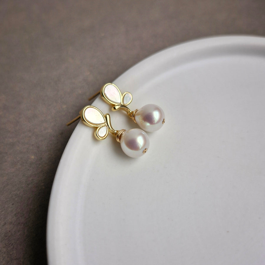 Butterfly Pearl Earrings | 18k Gold-plated