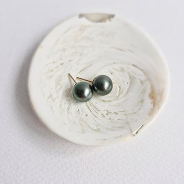 Tahitian Pearl Earstuds #25 (Dark Grey/Green Overtone) / 14k Gold-filled