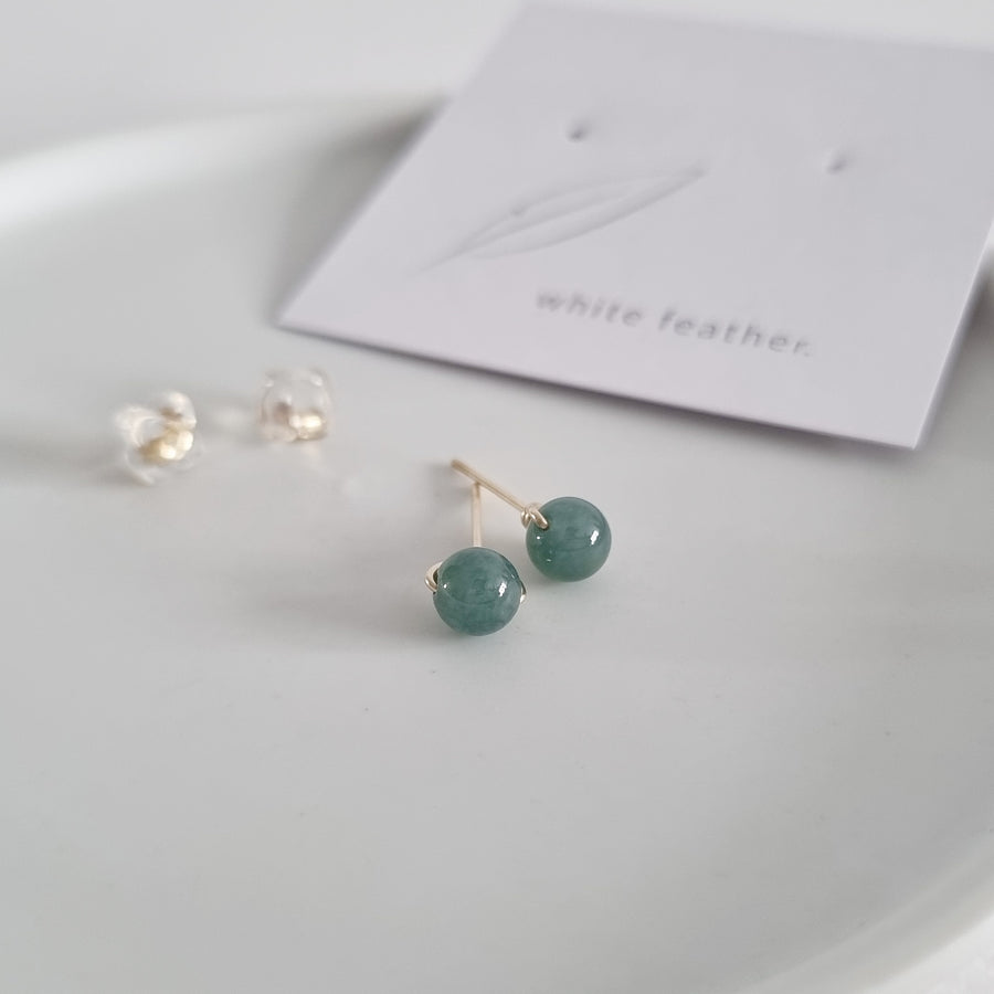 Blue Jade Earstuds 5mm (Basic) / 14k Gold-filled