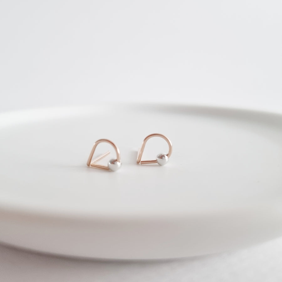 Dew Earstuds / 14k Gold-filled