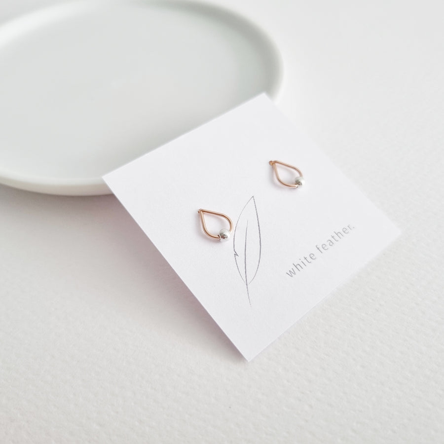 Dew Earstuds / 14k Gold-filled