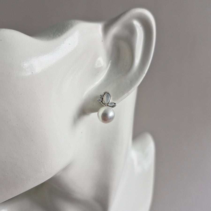 CALLIS Freshwater Pearl Earrings