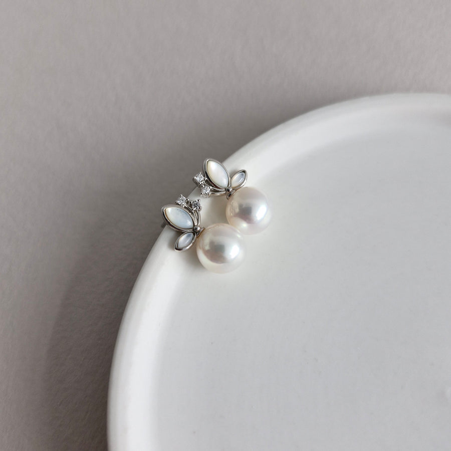 CALLIS Freshwater Pearl Earrings