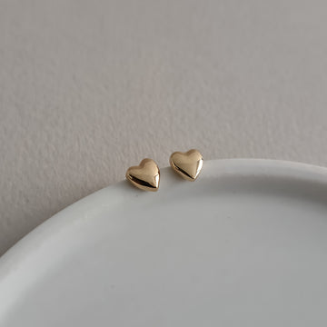 DIA Demi-fine Heart Stud Earrings