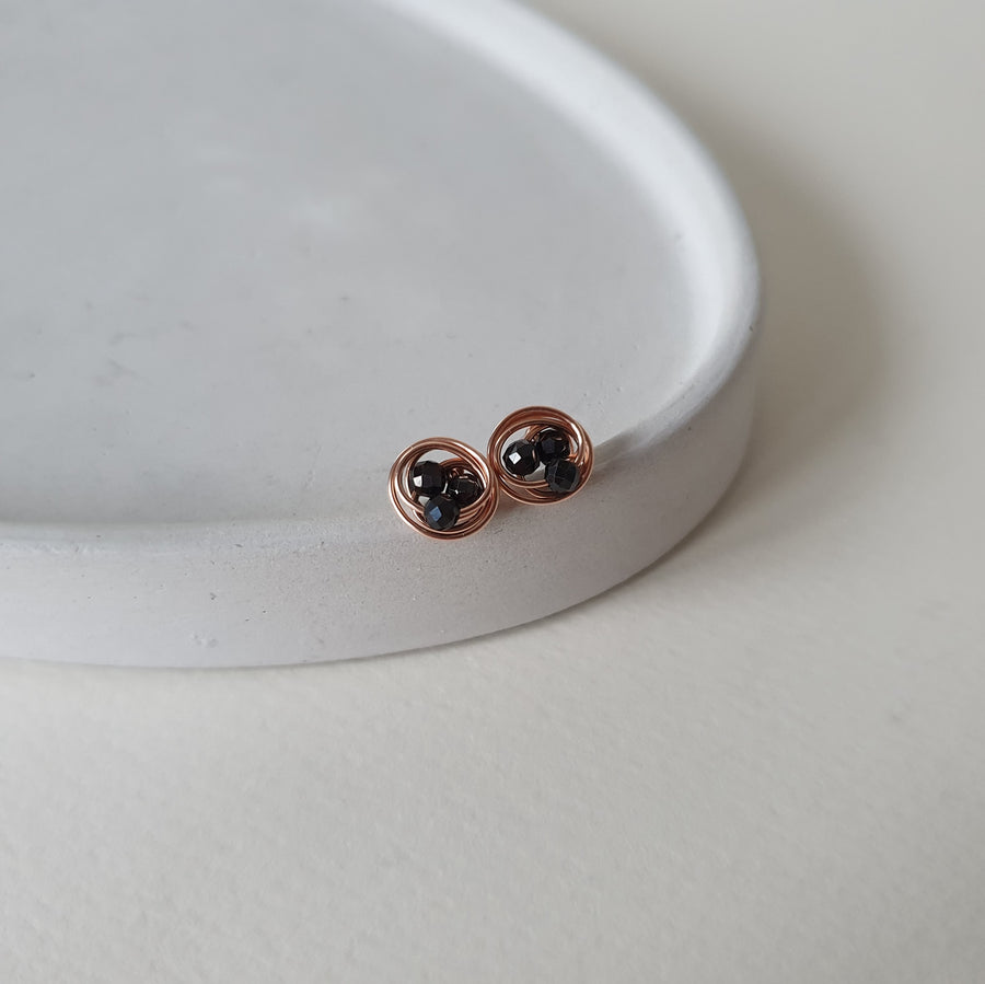 Estelle Earstuds / Black Spinels