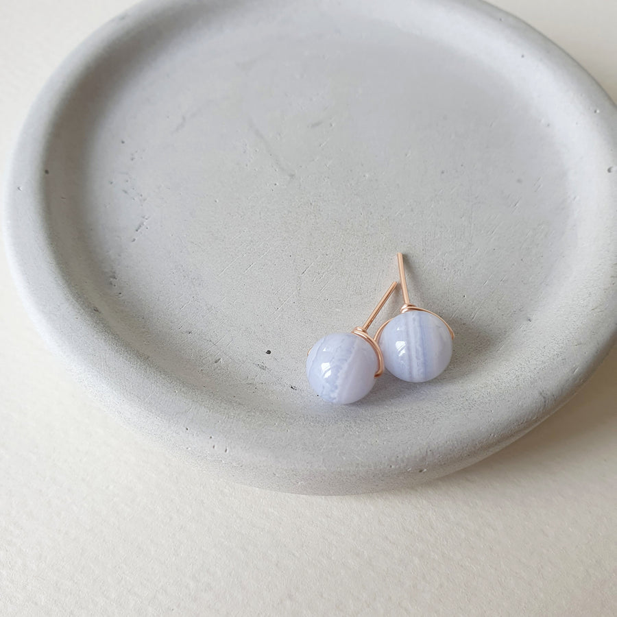Blue Lace Agate Earstuds 8mm (Basic) / 14k Gold-filled