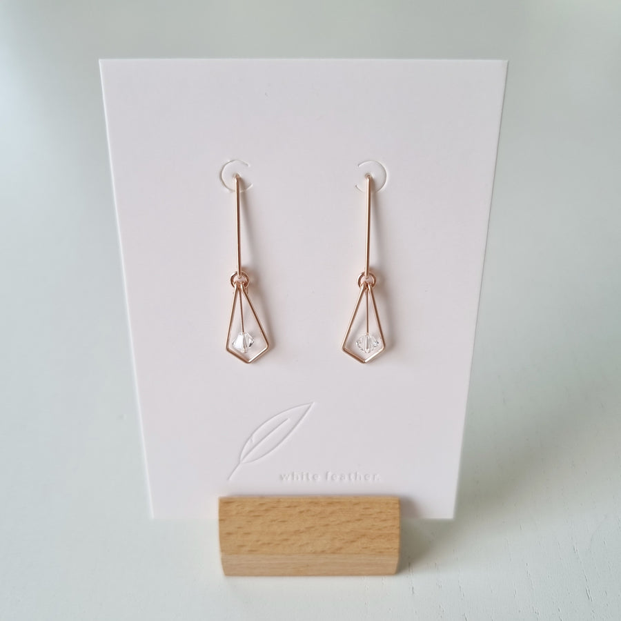 Diamond Stud Earrings / Austrian Crystal