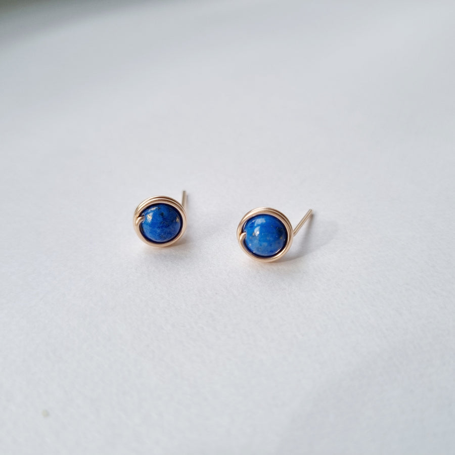 Lapis Lazuli Earstuds (Medium) / 14k Gold-filled