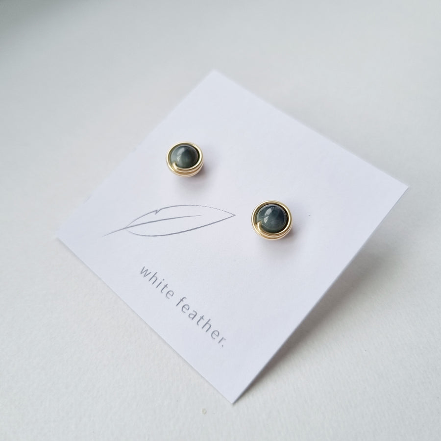 Eagle Eye Earstuds (Medium) / 14k Gold-filled