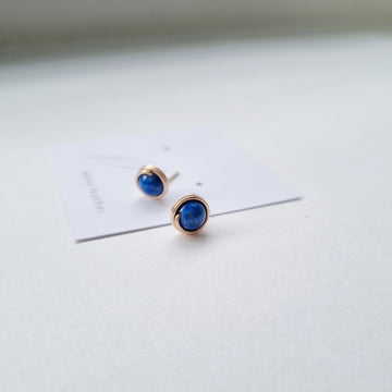 Lapis Lazuli Earstuds (Medium) / 14k Gold-filled