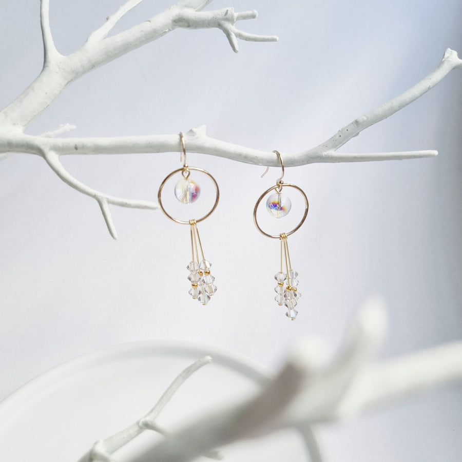 Alegria Earrings (White Diamond/Golden Champagne) / Austrian Crystals