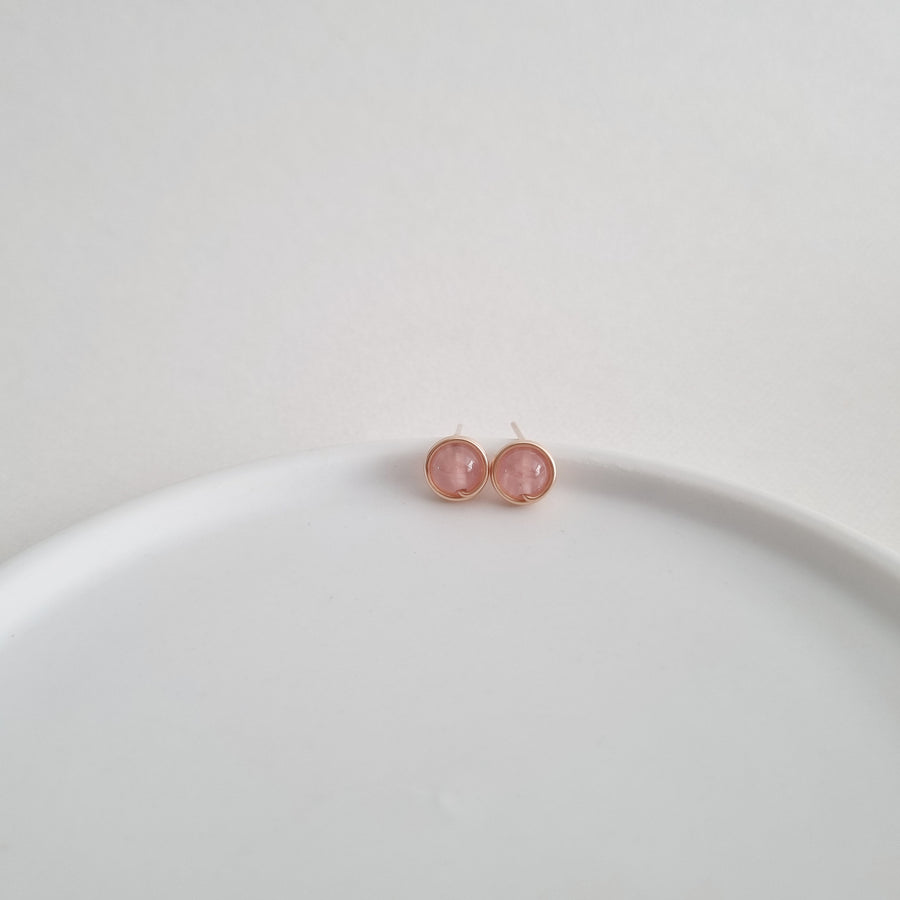 Rose Quartz Earstuds (Medium) / 14k Gold-filled