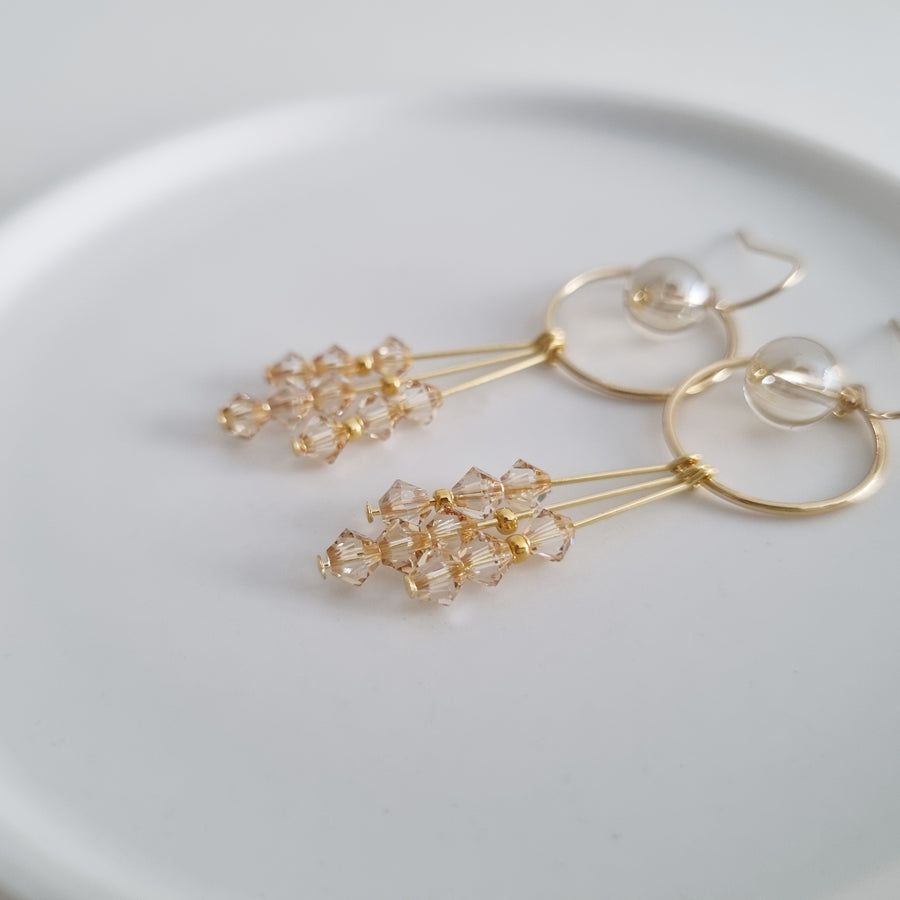 Alegria Earrings (White Diamond/Golden Champagne) / Austrian Crystals