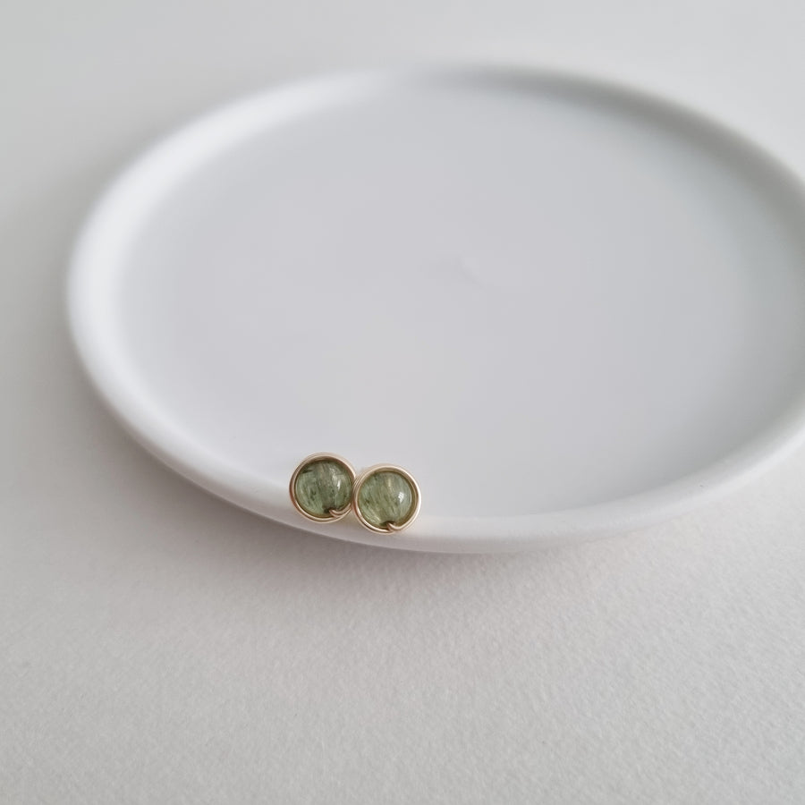 Green Apatite Earstuds / 14k Gold-filled