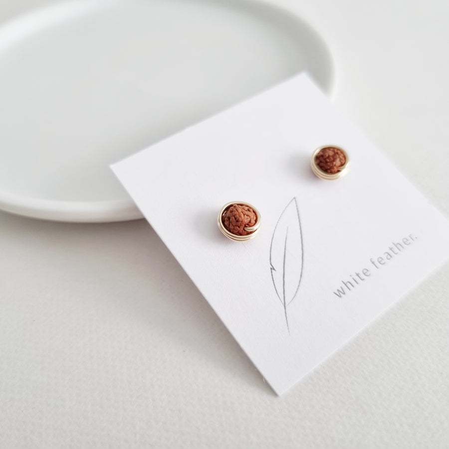 Rudraksha Earstuds (Medium) / 14k Gold-filled