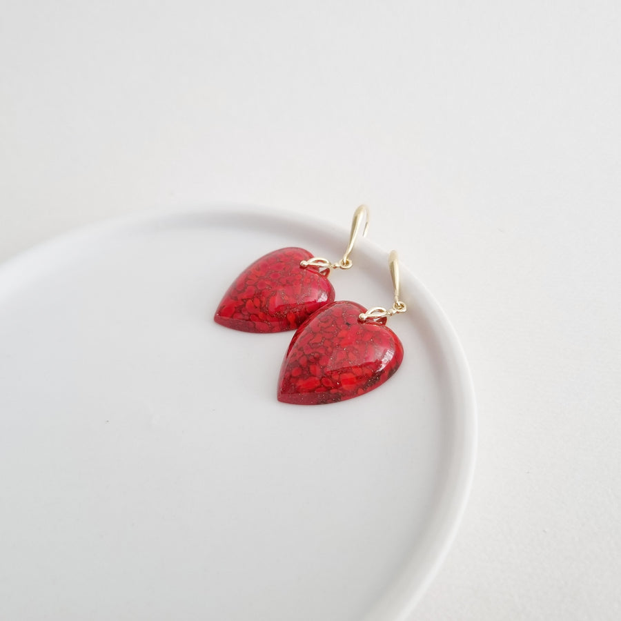 Lovelle Heart Earrings / Vintage Czech Glass