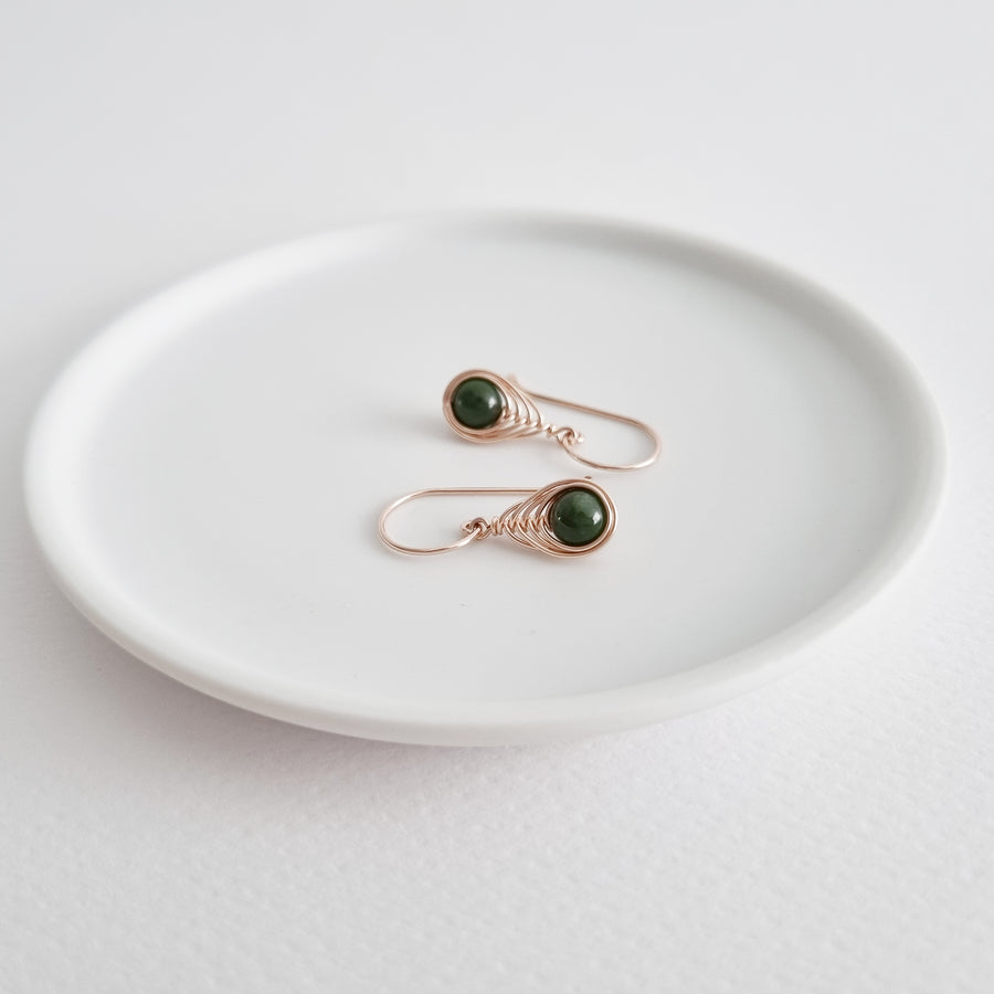 Naia Earrings / Nephrite