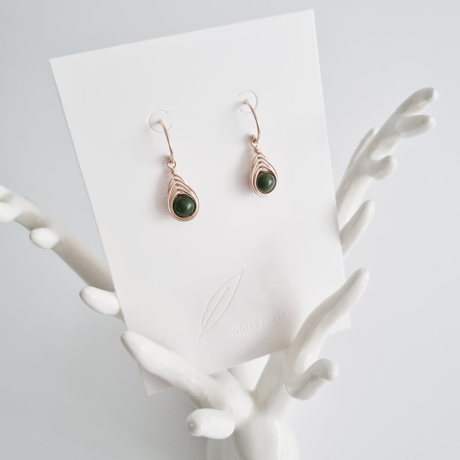 Naia Earrings / Nephrite