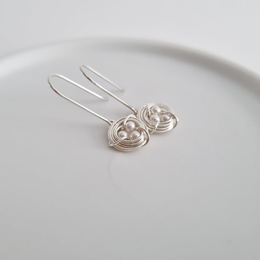 Robin's Nest Earrings (10mm) / Austrian Pearls / 925 Silver