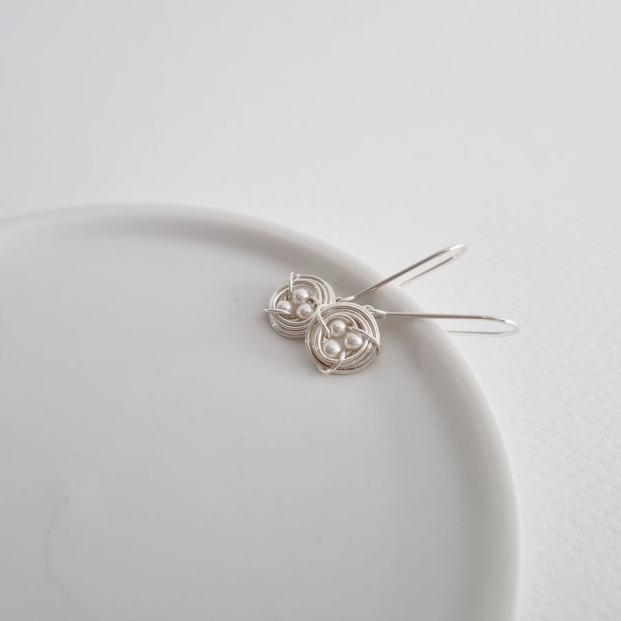 Robin's Nest Earrings (10mm) / Austrian Pearls / 925 Silver