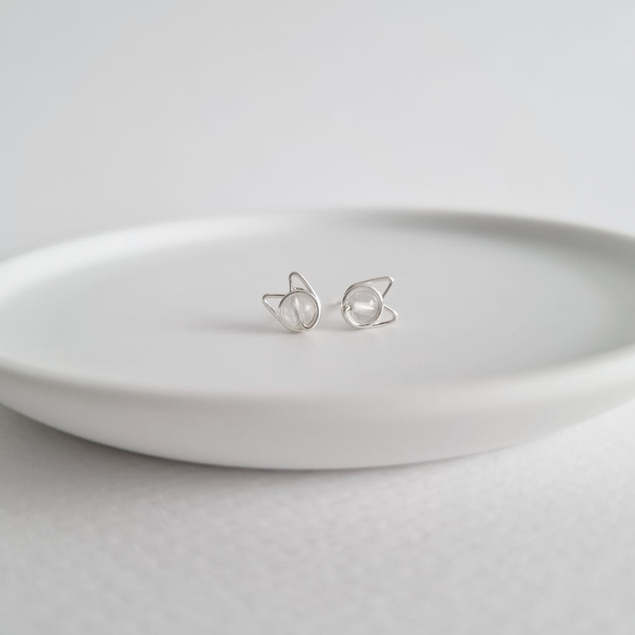 Meowstuds (Small) / Moonstone | 925 Silver