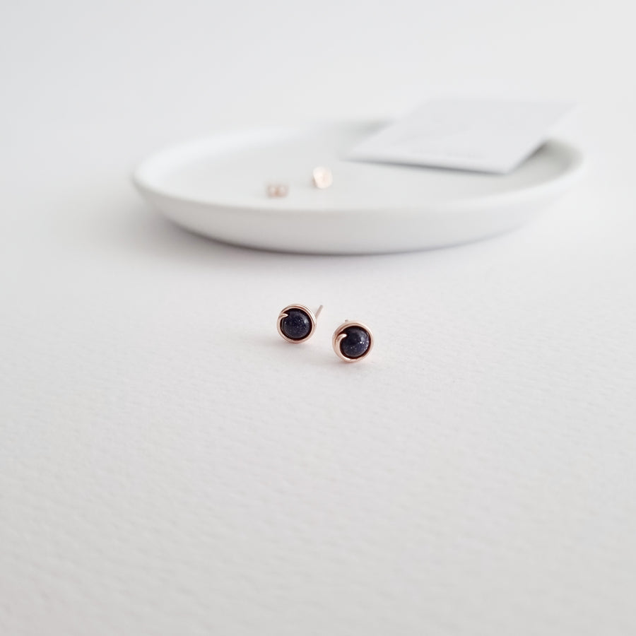 Blue Sandstone Earstuds (Small) / 14k Gold-filled