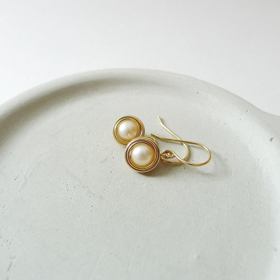 Brenna Earrings / Freshwater Pearl