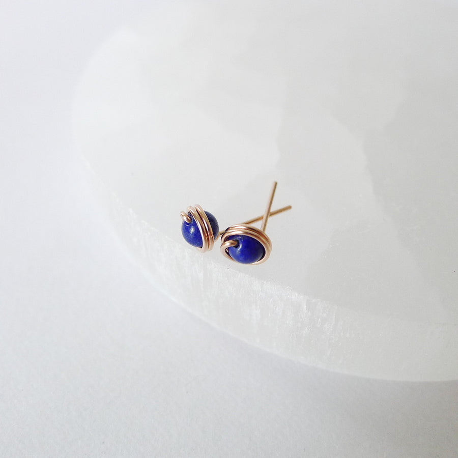 Lapis Lazuli Earstuds (Small) / 14k Gold-filled / 925 Silver