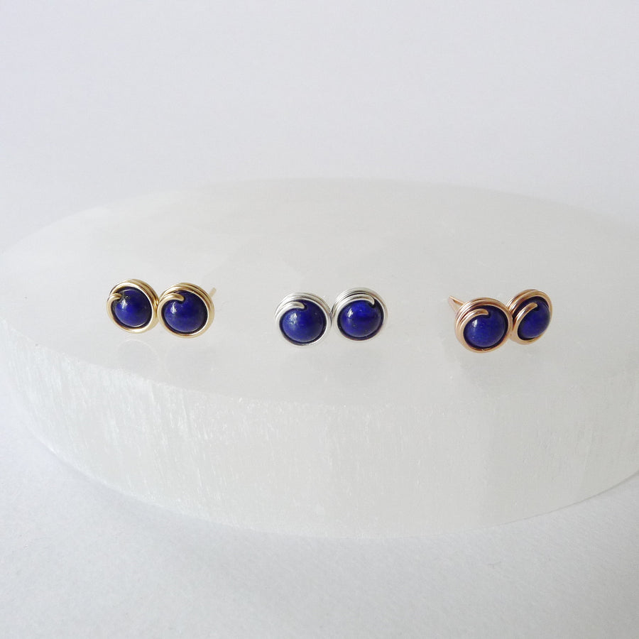 Lapis Lazuli Earstuds (Small) / 14k Gold-filled / 925 Silver