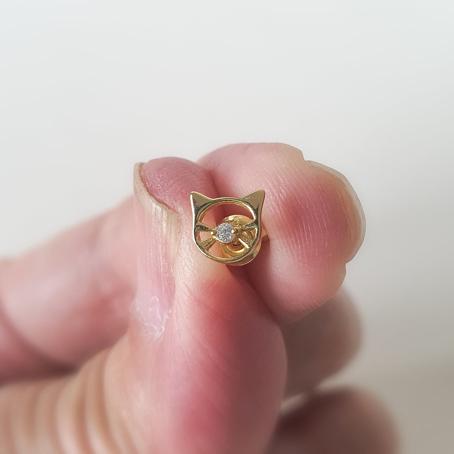 Tiny Meow Earstuds / CZ paved