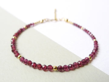 Allysha Stacking Bracelet / Red Garnet